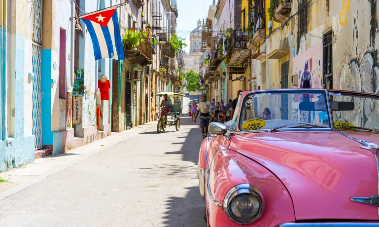 Cheap flights from Germany to Havana for €426